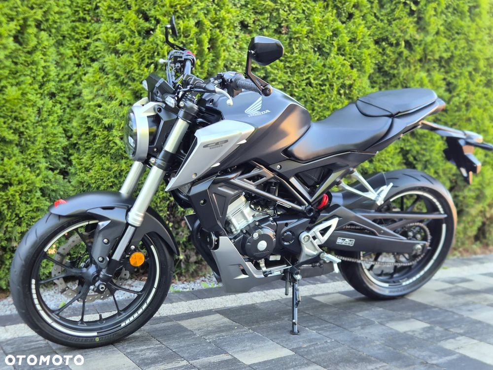 Honda CB - 4