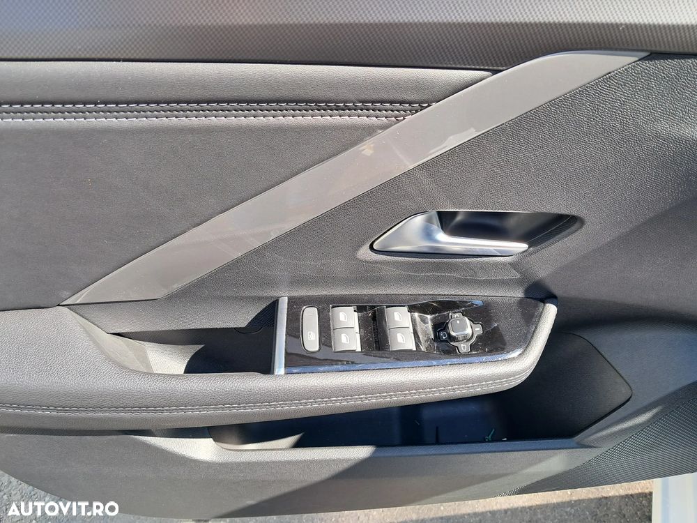 Opel Astra 1.2L Turbo Start/Stop AT8 GS - 12