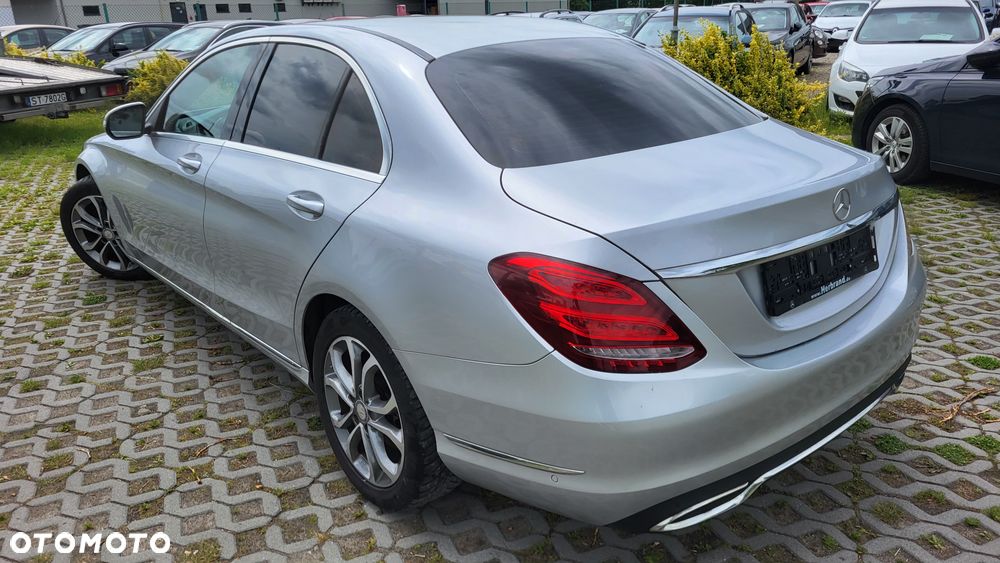 Mercedes-Benz Klasa C 180 Avantgarde - 19