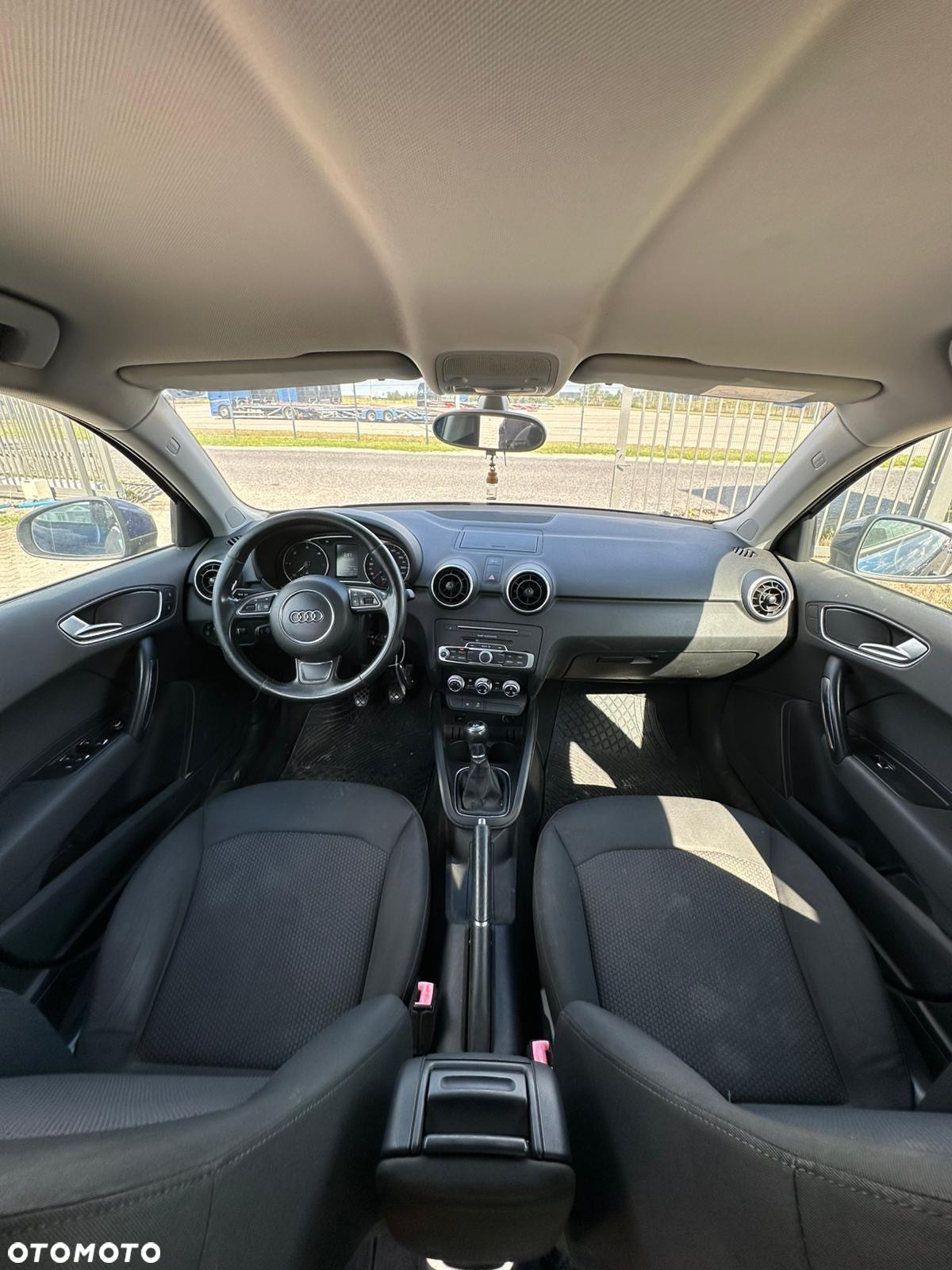Audi A1 Sportback 1.6 TDI - 8