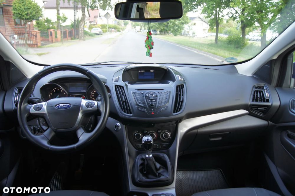 Ford Kuga 1.5 EcoBoost 2x4 Trend - 13