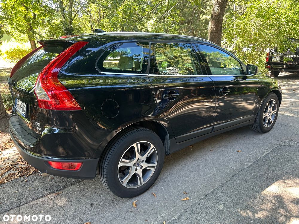 Volvo XC 60 D3 AWD Momentum - 5