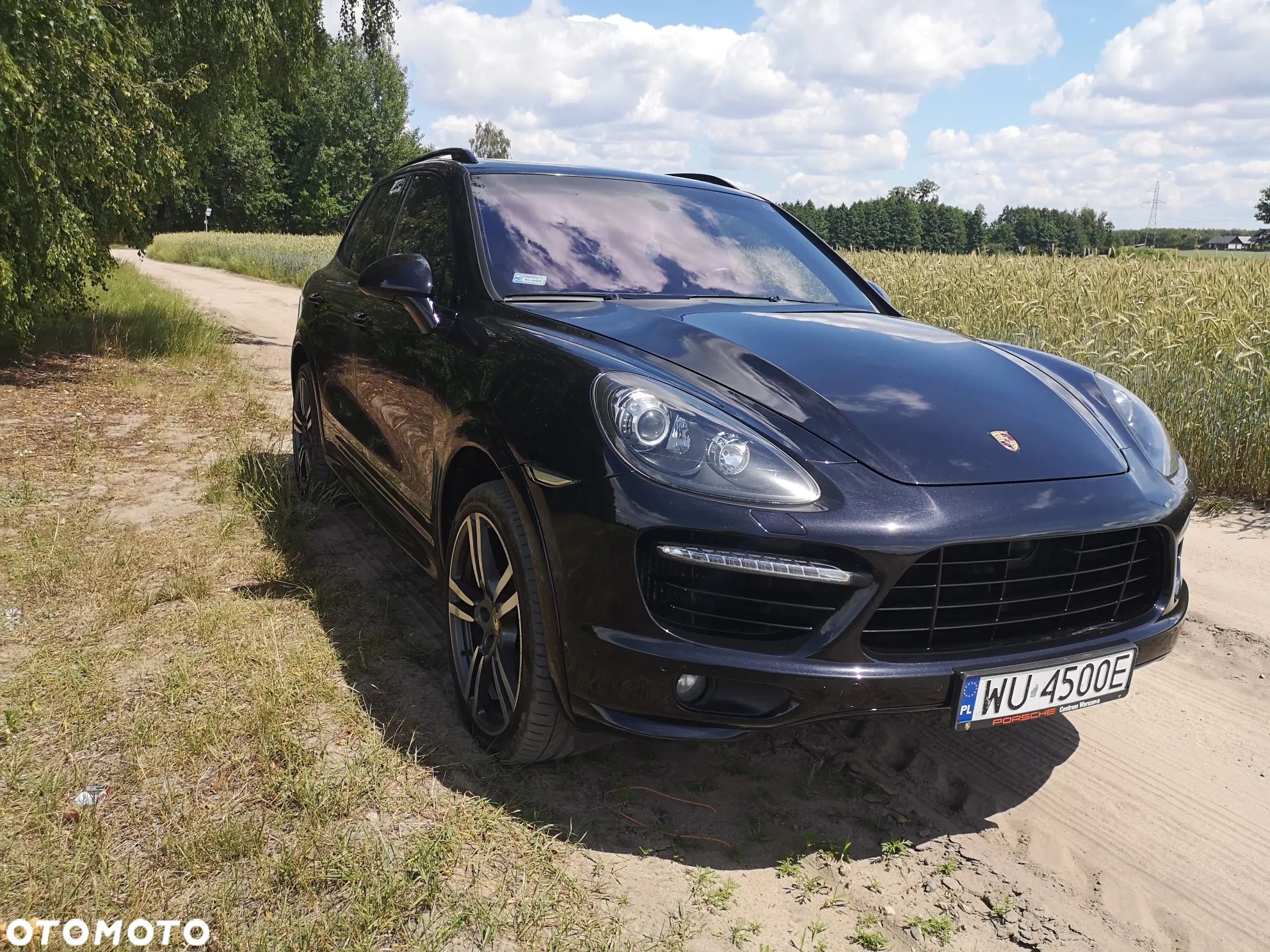 Porsche Cayenne Turbo - 1