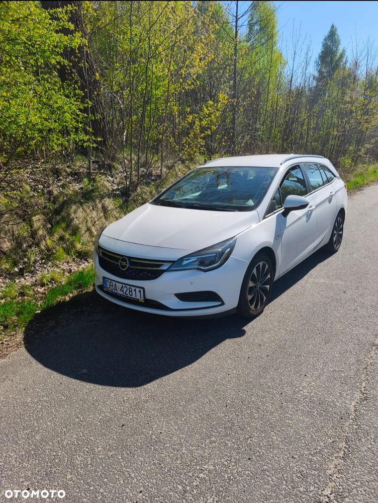 Opel Astra 1.6 D Start/Stop Active - 1