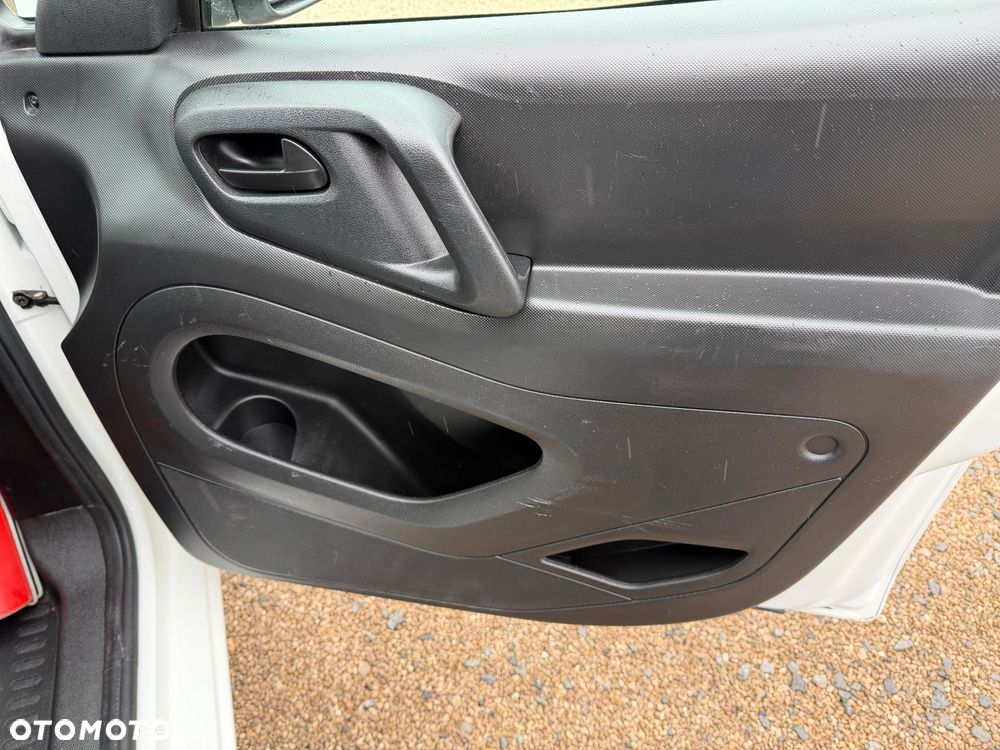 Peugeot Partner - 24