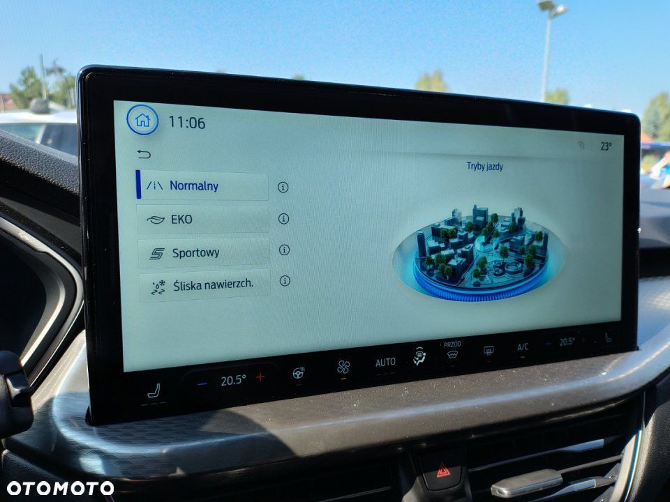 Ford Kuga - 19