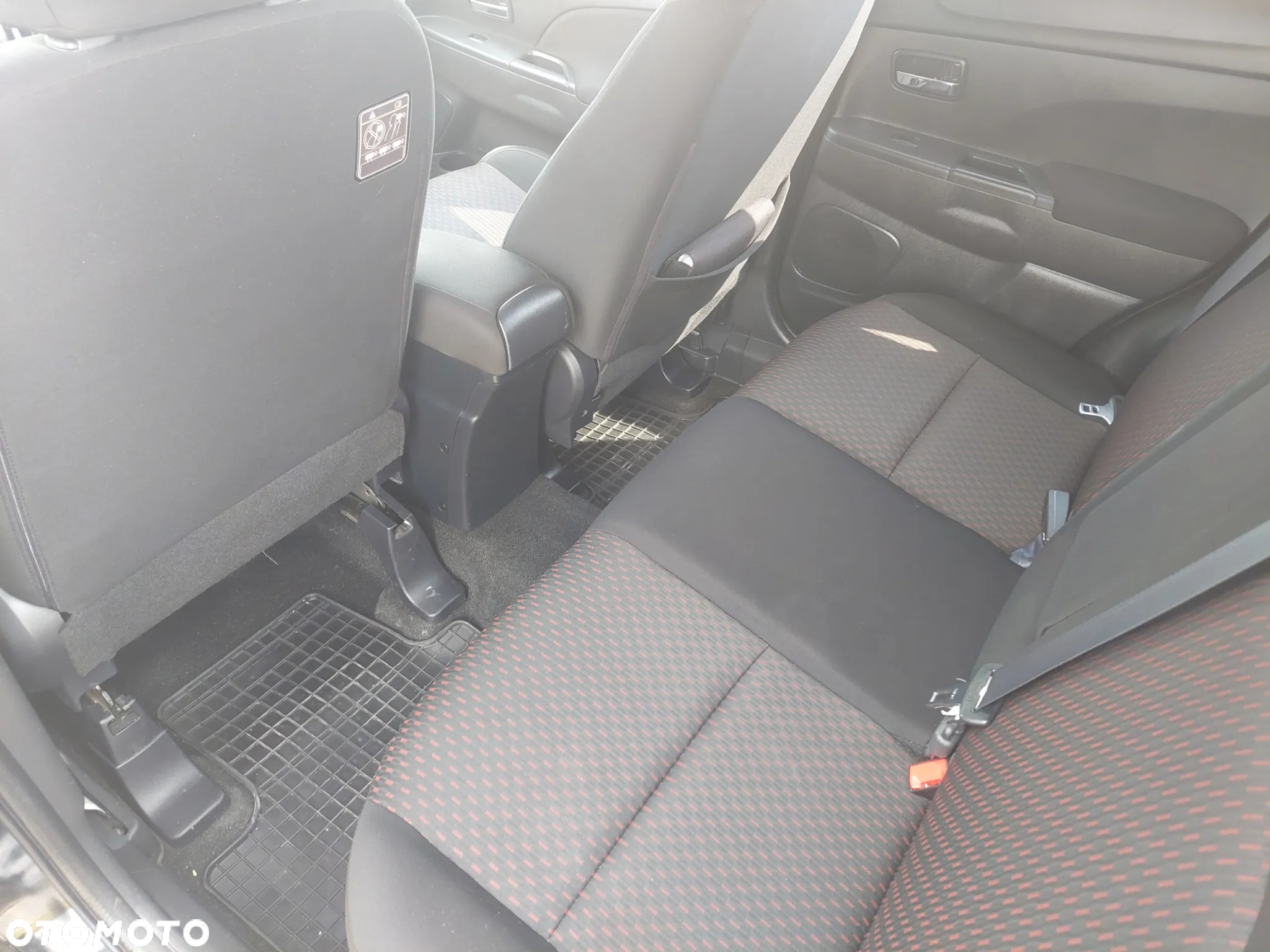 Mitsubishi ASX 1.6 Intense Plus Navi - 22