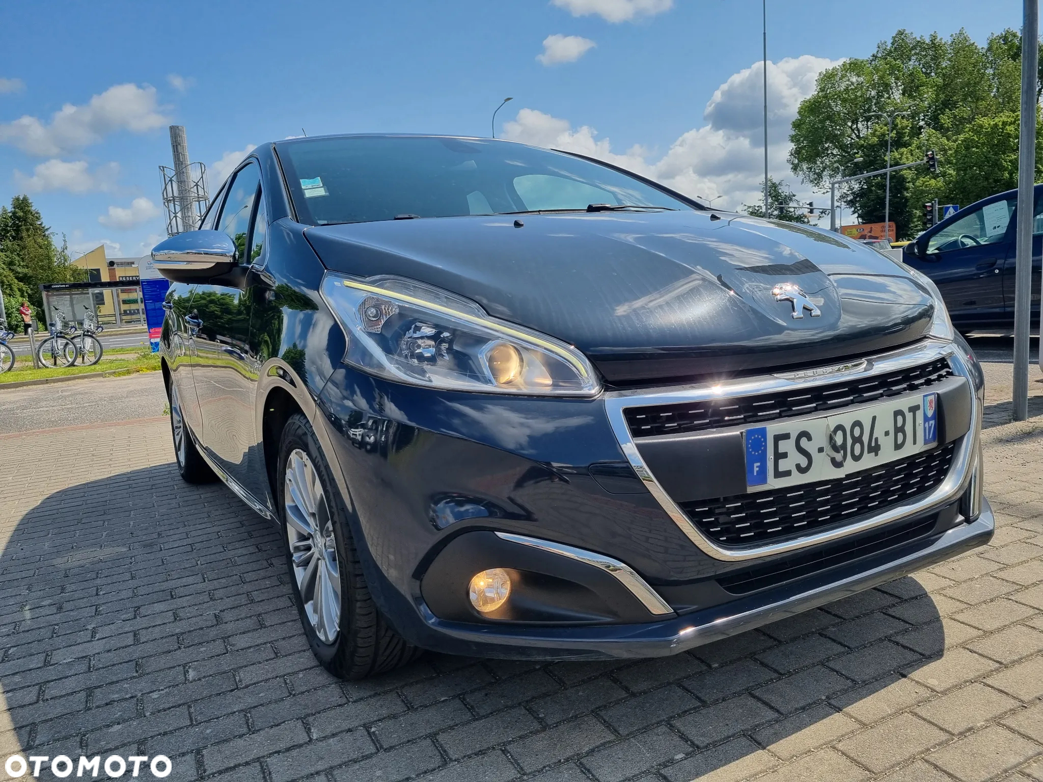 Peugeot 208 1.2 PureTech GPF Signature S&S - 2