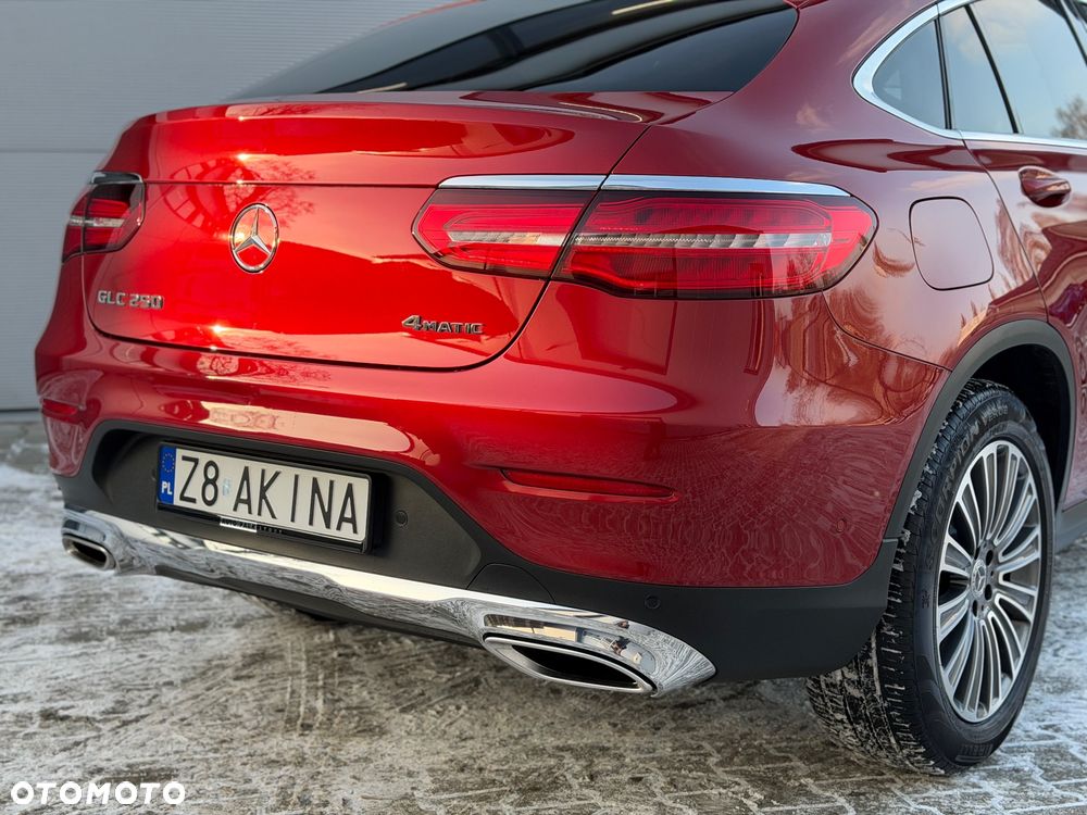 Mercedes-Benz GLC 250 4Matic 9G-TRONIC Exclusive - 13