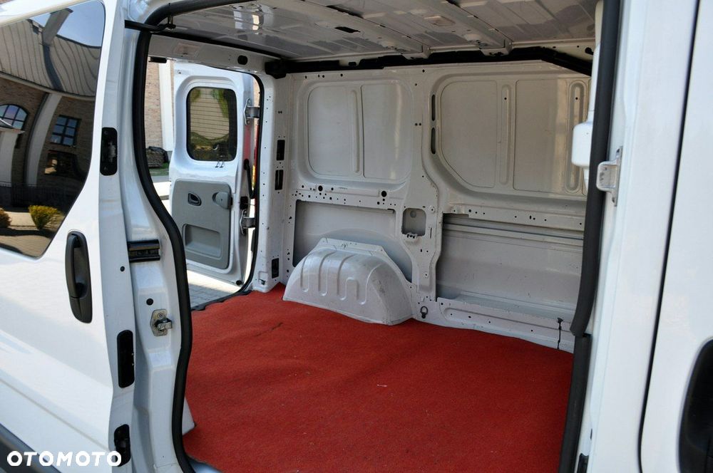 Opel Vivaro - 33