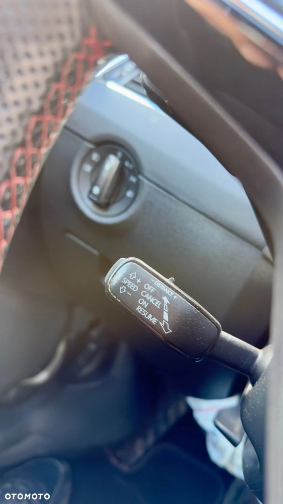 Skoda Octavia 2.0 TSI RS 245 DSG - 26