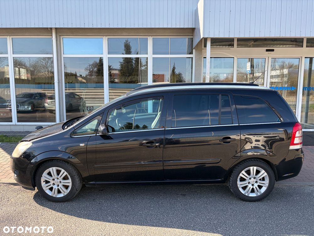 Opel Zafira 1.7 CDTI Cosmo - 4