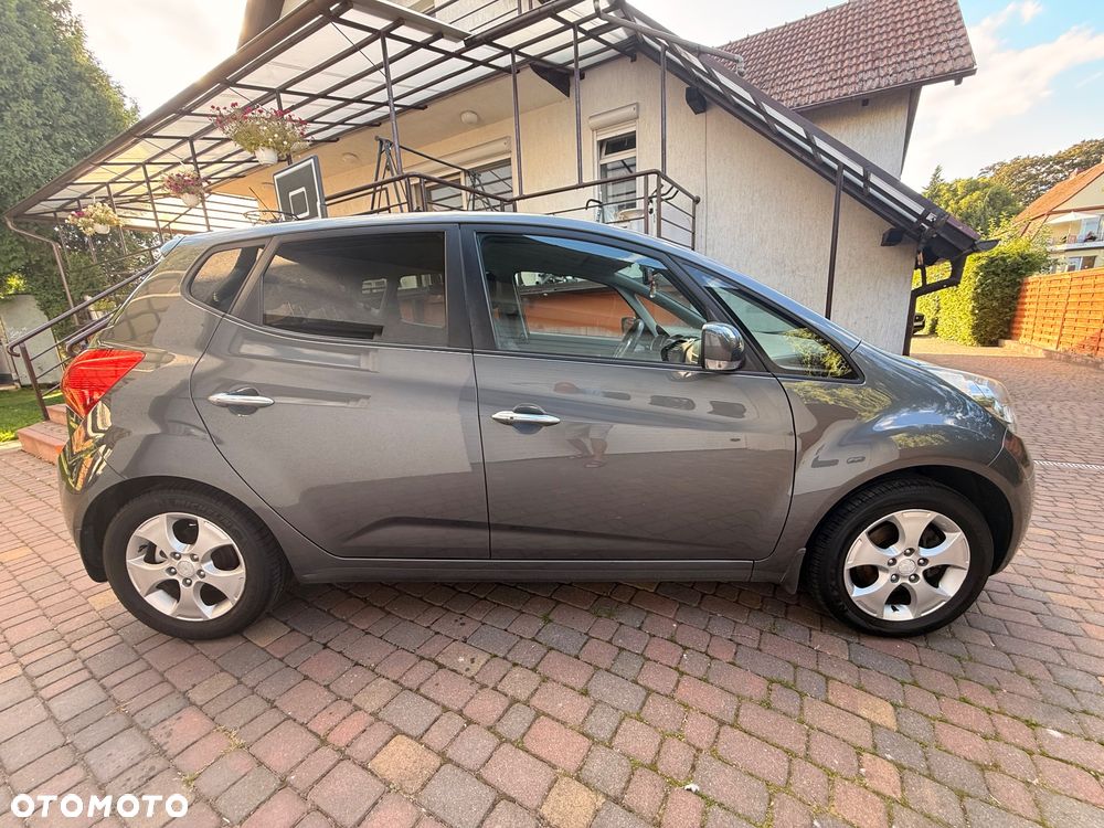 Kia Venga 1.6 XL - 4