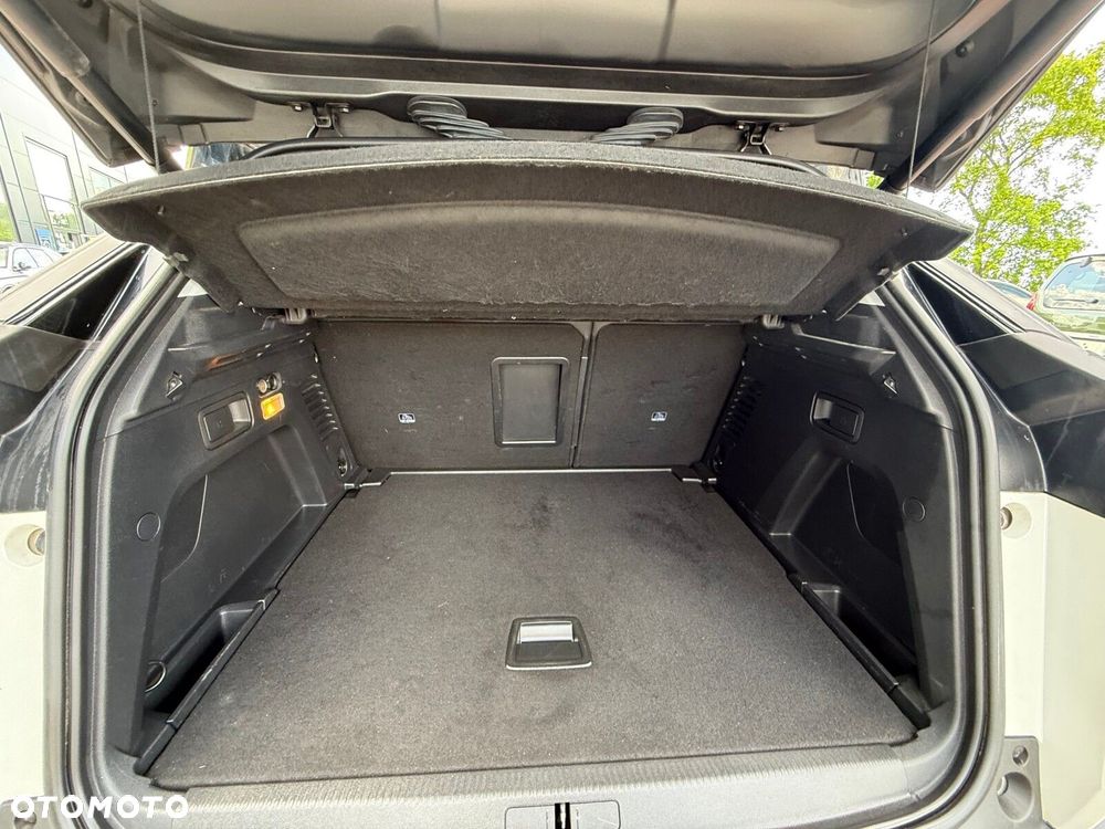 Peugeot 3008 1.2 PureTech Allure S&S EAT6 - 16