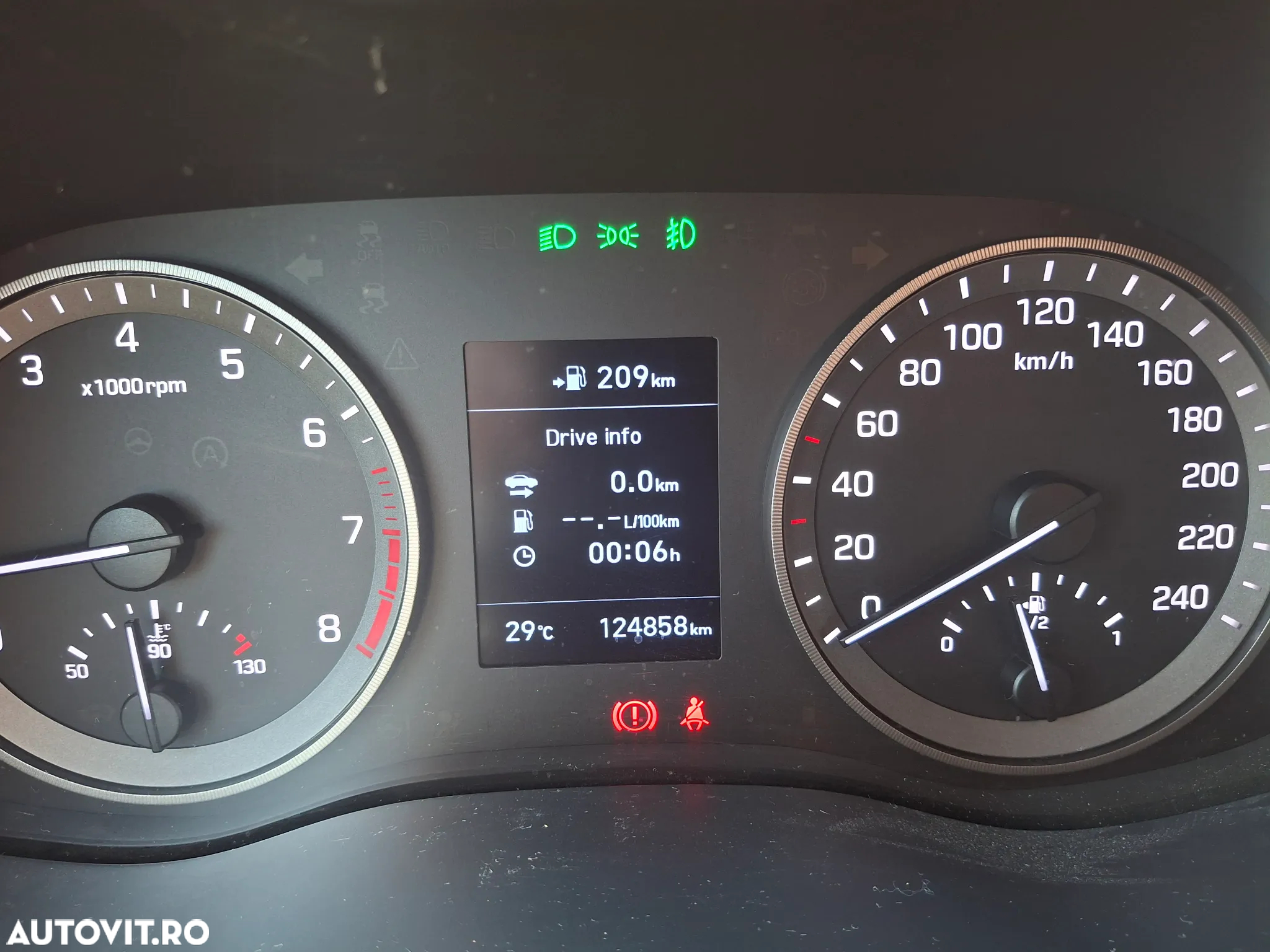 Hyundai Tucson 1.6 GDI 2WD 6MT Comfort - 16