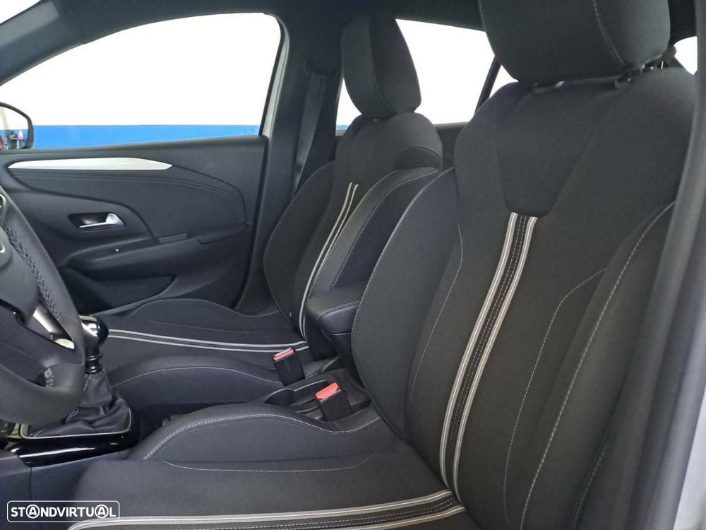 Opel Corsa 1.2 T GS - 9