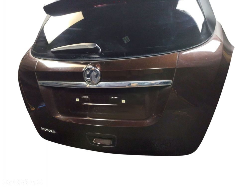 KLAPA BAGAŻNIKA TYŁ OPEL MOKKA A (2012-2016) KOD LAKIERU GYO - 5