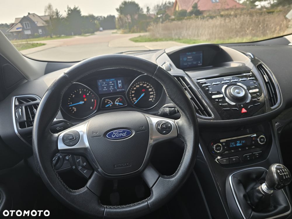 Ford Kuga - 11