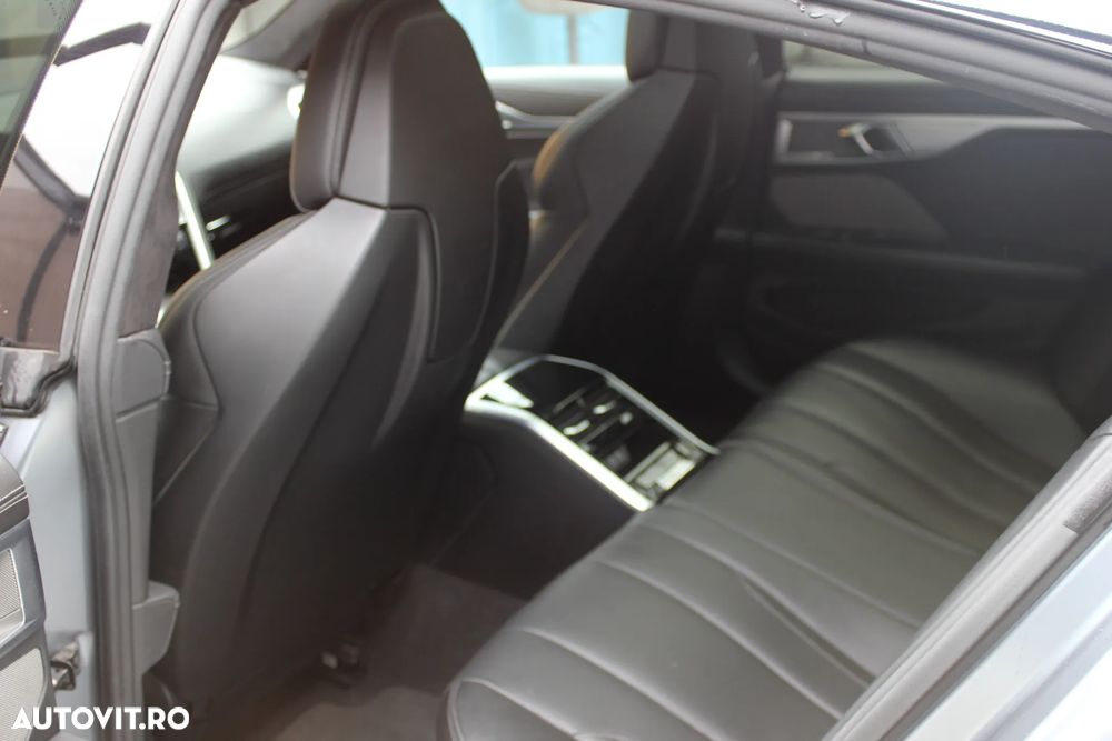 BMW Seria 8 840d xDrive - 15