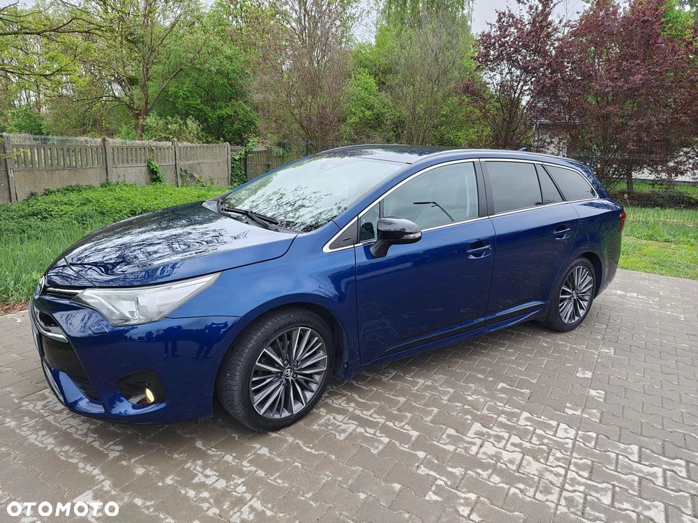 Toyota Avensis 1.8 Selection - 11