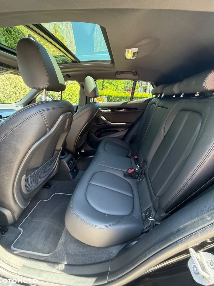 BMW X2 xDrive20i Advantage Plus - 16