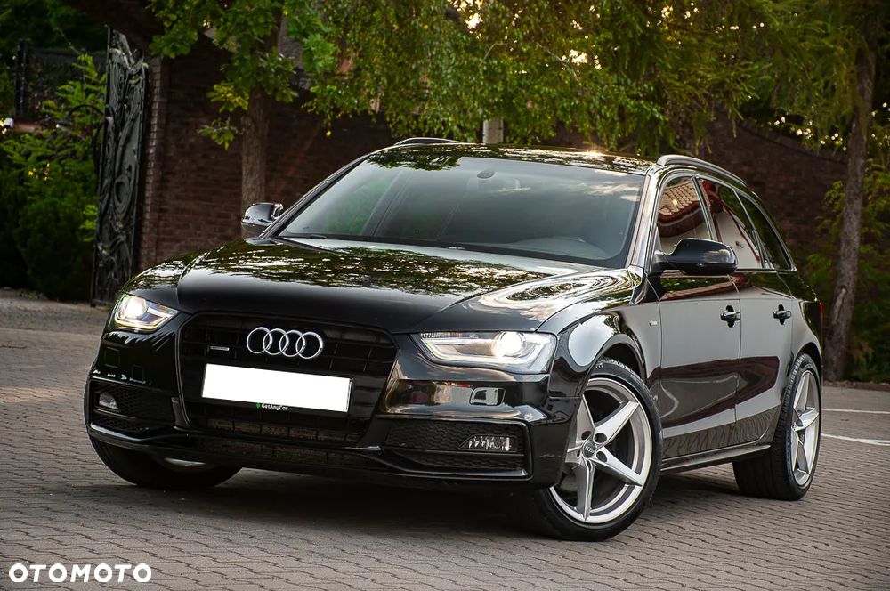 Audi A4 Avant 2.0 TDI DPF quattro S tronic S line Sportpaket - 4