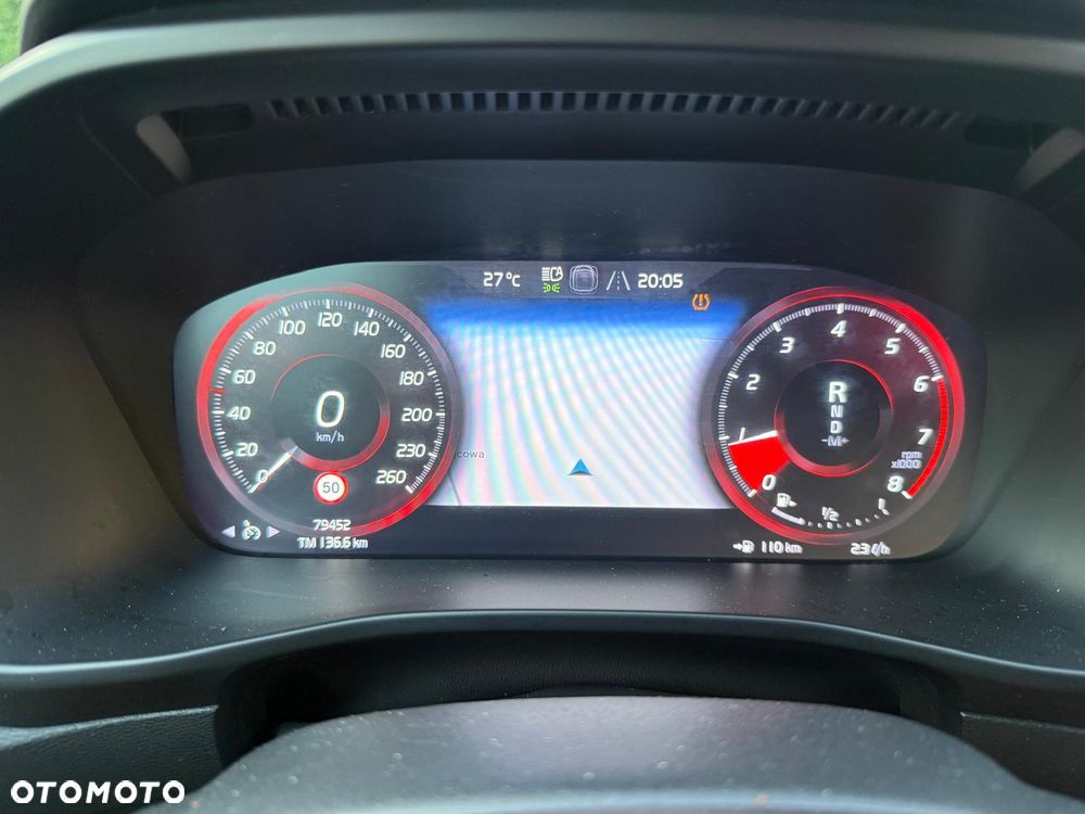 Volvo XC 40 T5 AWD R-Design - 33