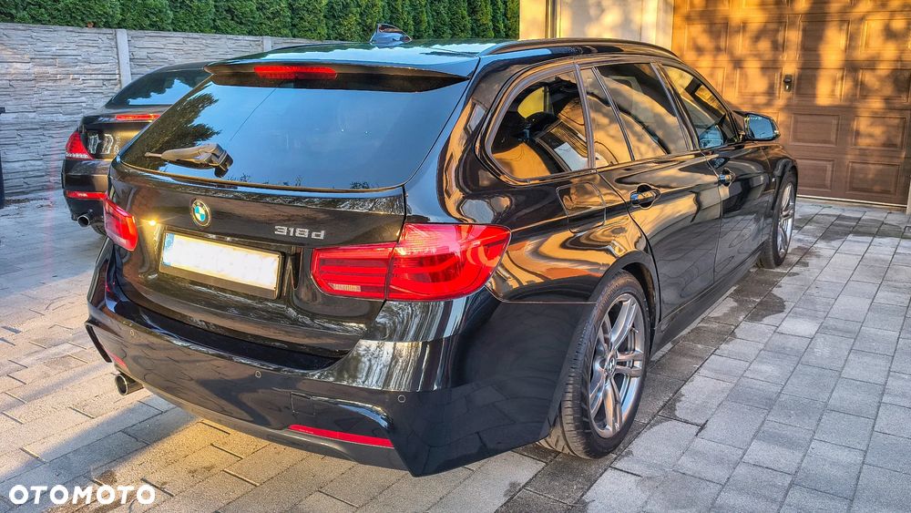 BMW Seria 3 318d M Sport Shadow - 5