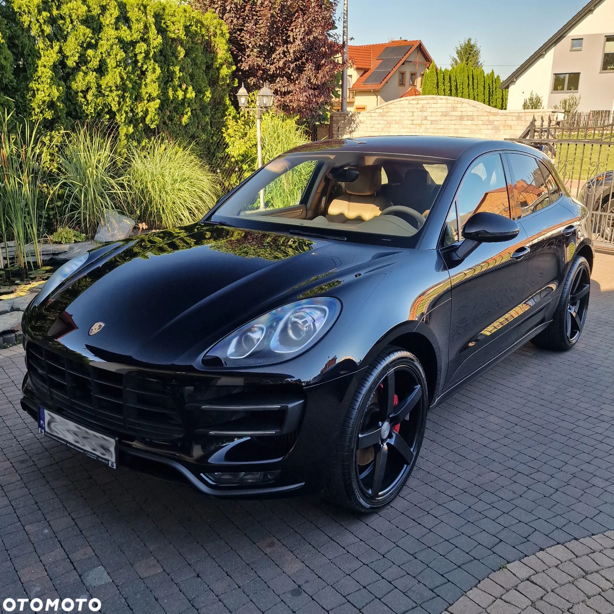 Porsche Macan Turbo Performance - 1