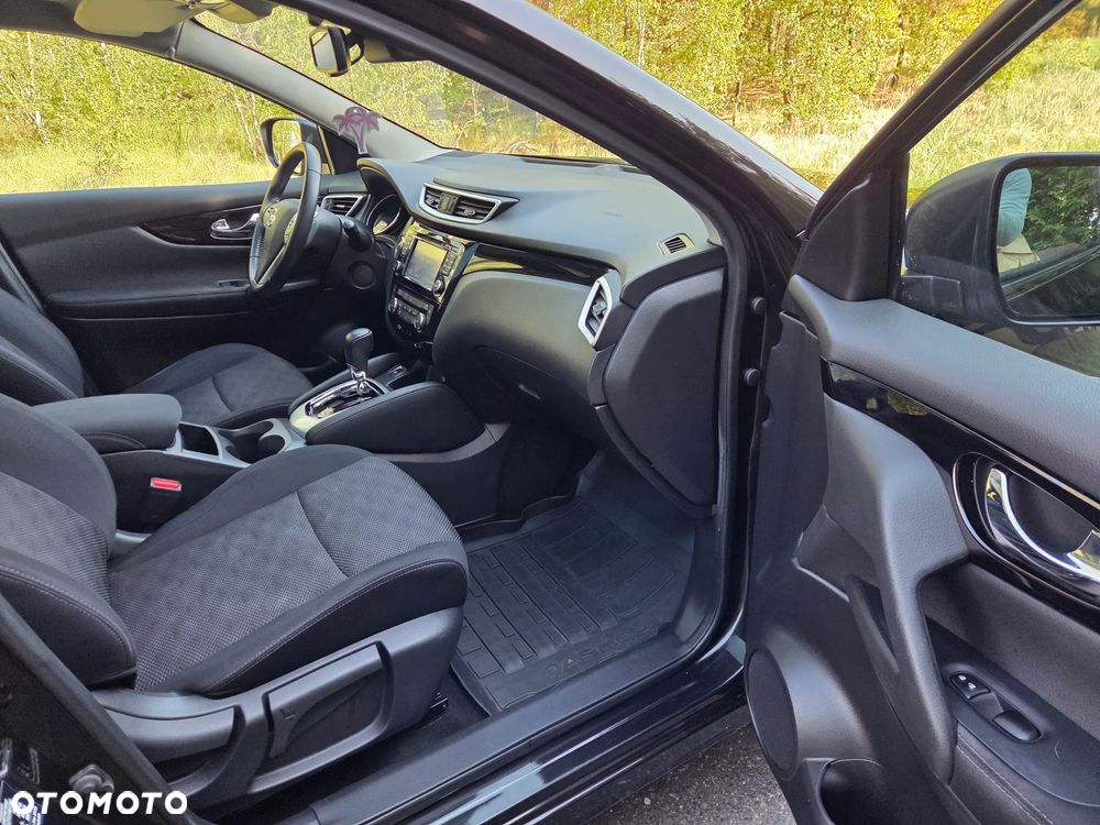 Nissan Qashqai 1.2 DIG-T Tekna Xtronic - 27