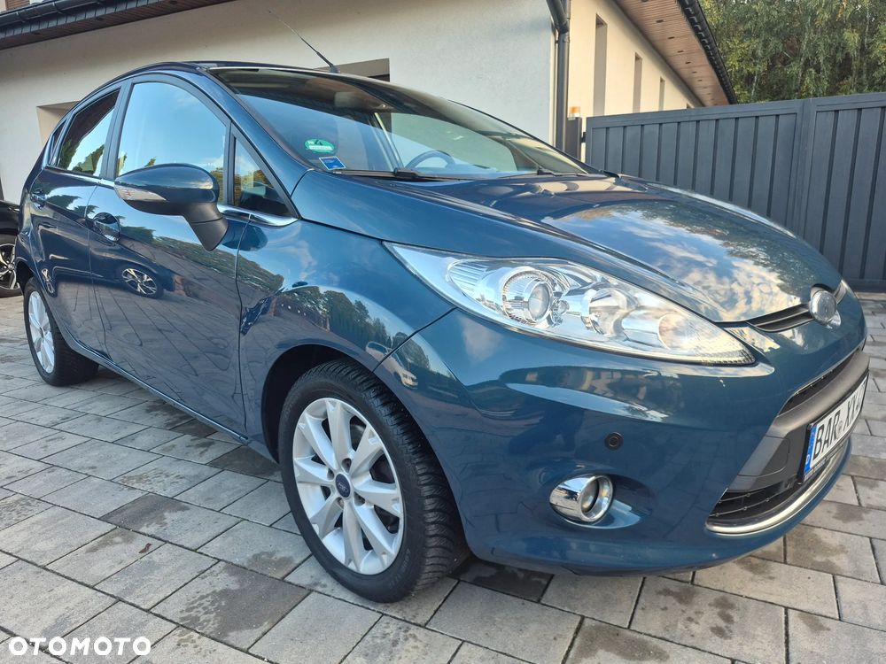 Ford Fiesta 2010 photo 5