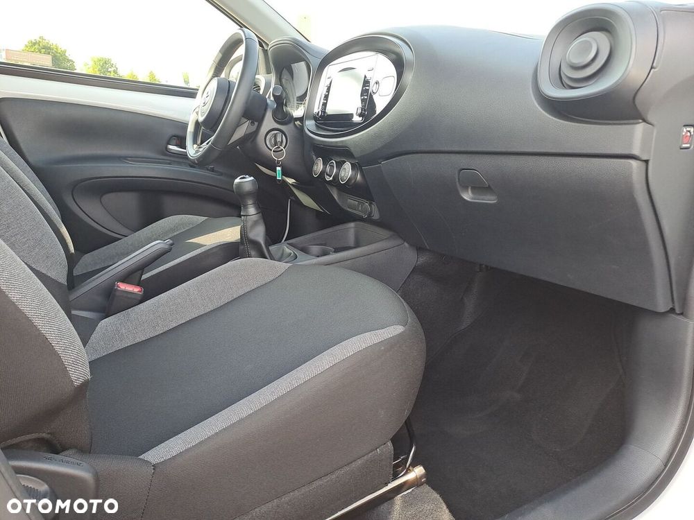 Toyota Aygo X - 25