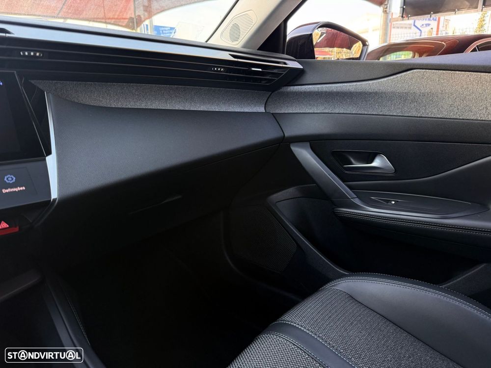 Peugeot 308 1.2 PureTech Allure Pack EAT8 - 20