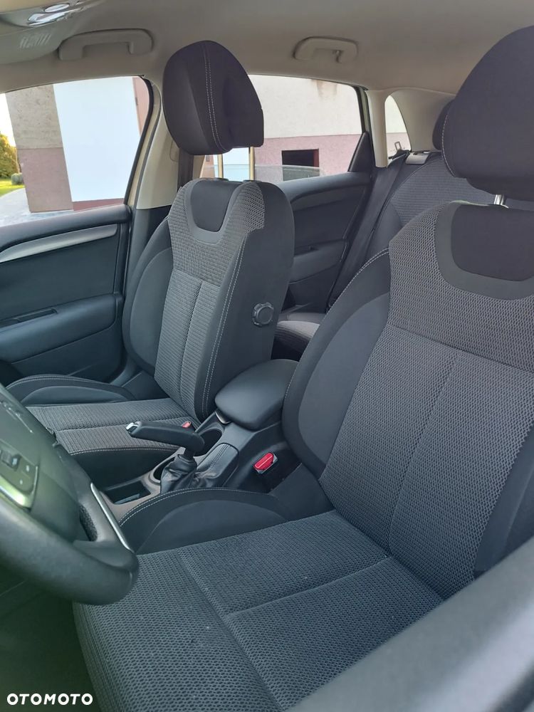 Citroën C4 1.6 VTi Attraction - 13
