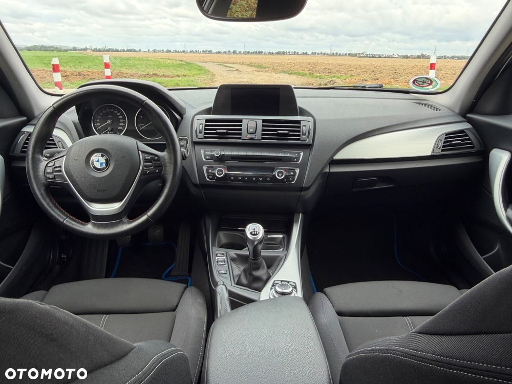 BMW Seria 1 118d Sport Line - 21
