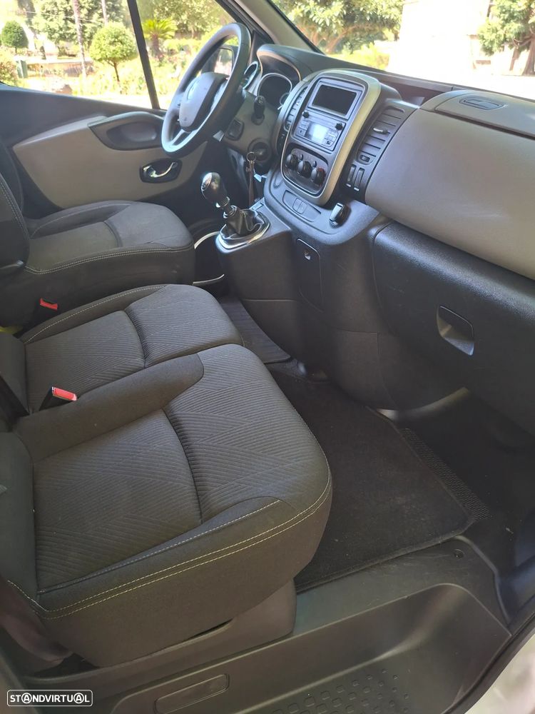 Renault Trafic - 13