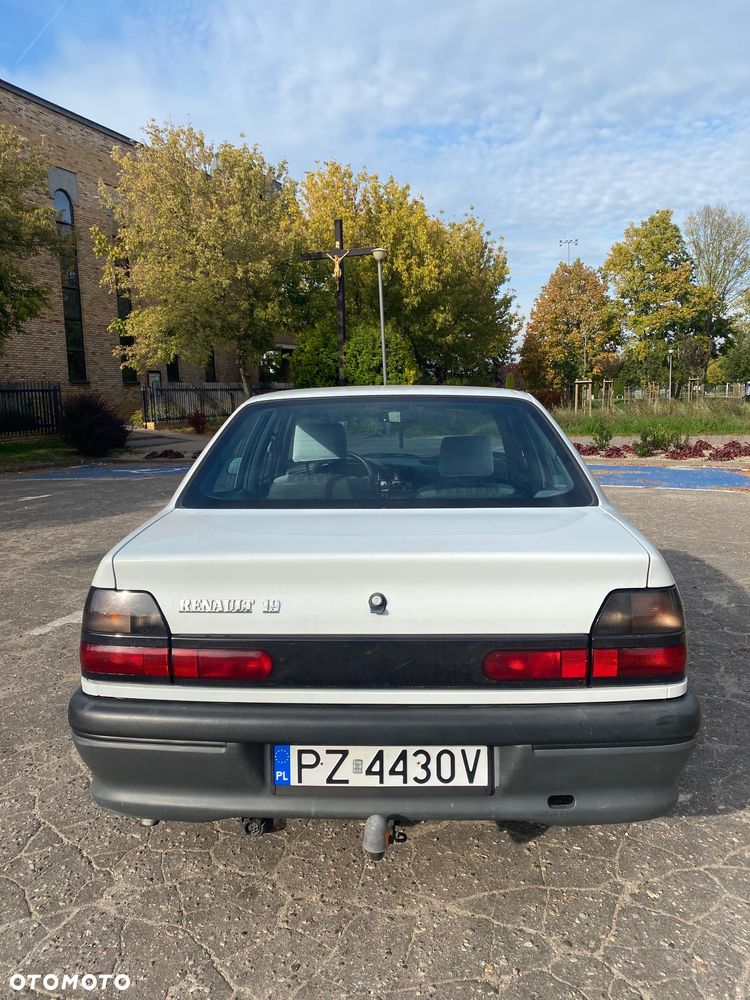 Renault 19 1993 photo 5