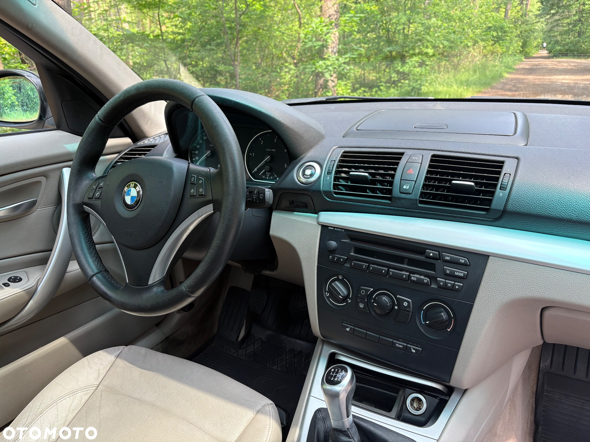 BMW Seria 1 - 10