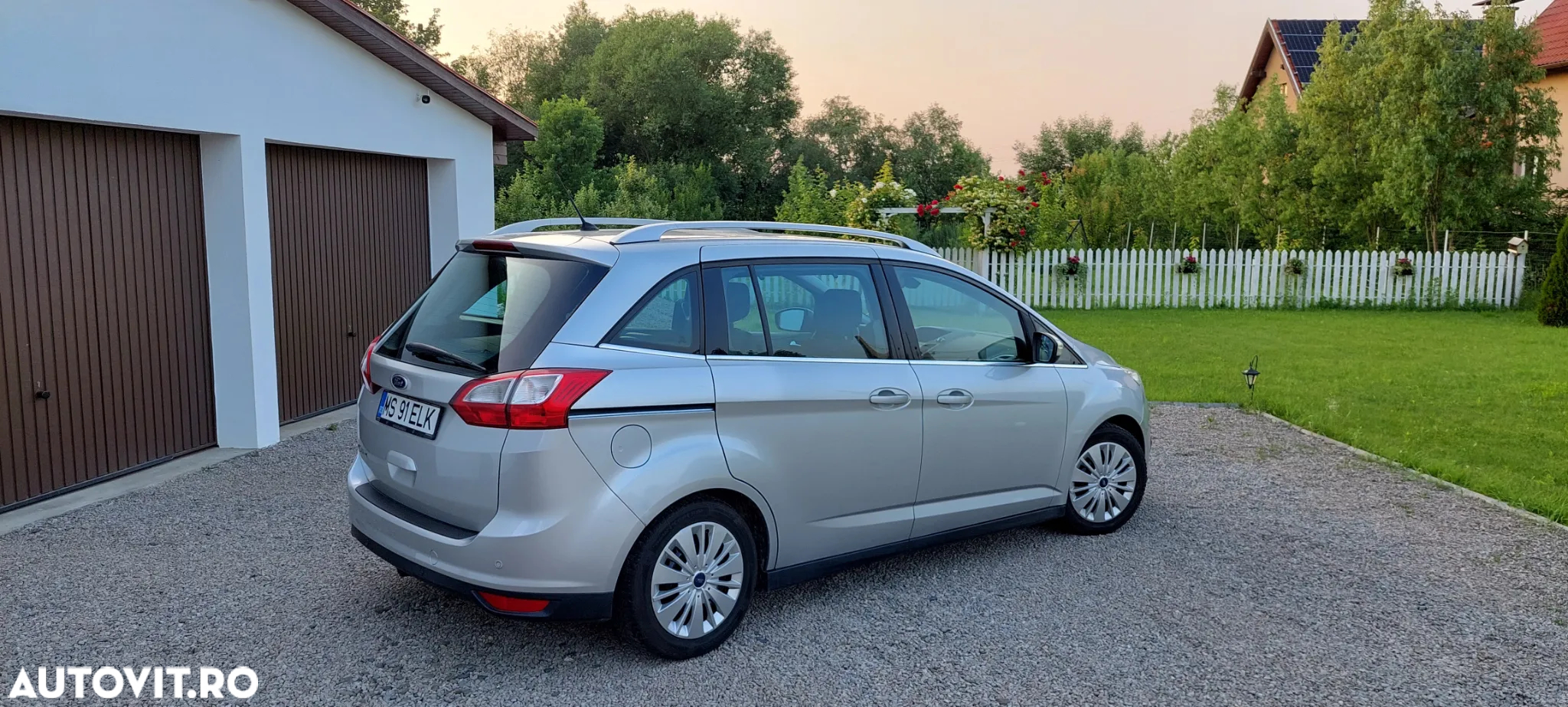 Ford Grand C-Max 1.6 TDCi Titanium - 4