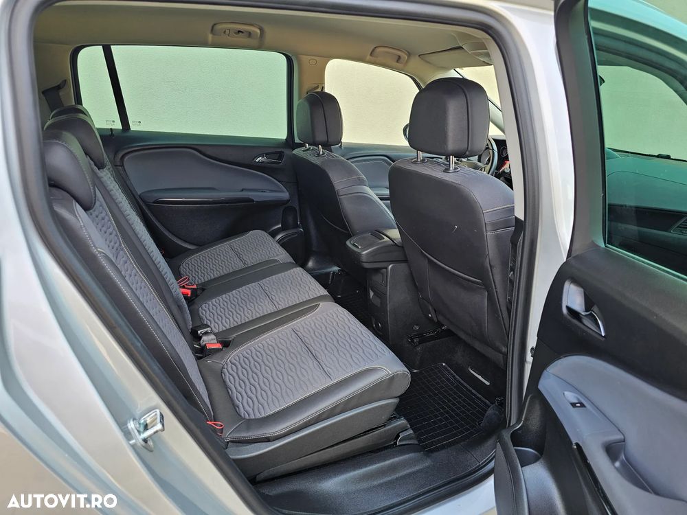Opel Zafira Tourer 2.0 CDTI ECOFLEX Start/Stop Innovation - 8