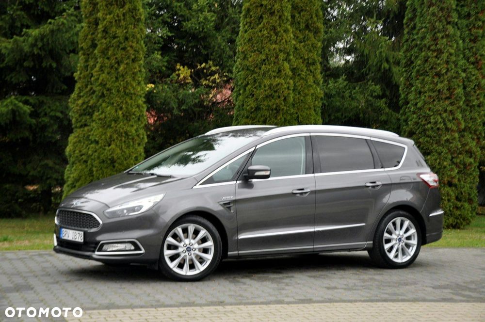 Ford S-Max - 11