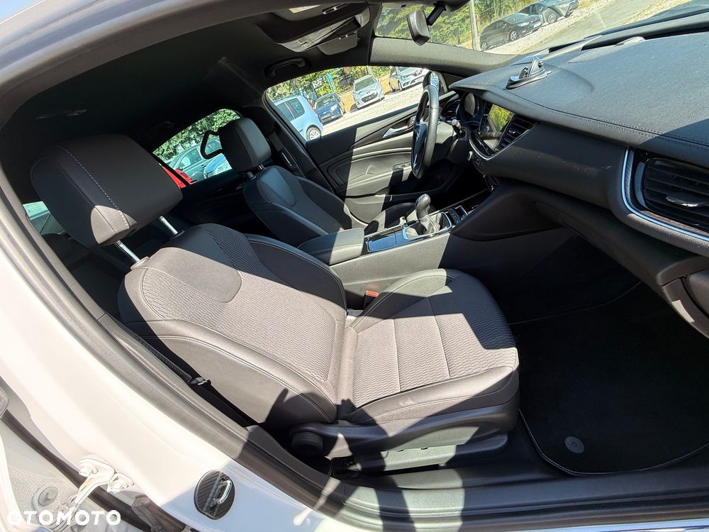 Opel Insignia 1.5 T Elite S&S Eco - 20