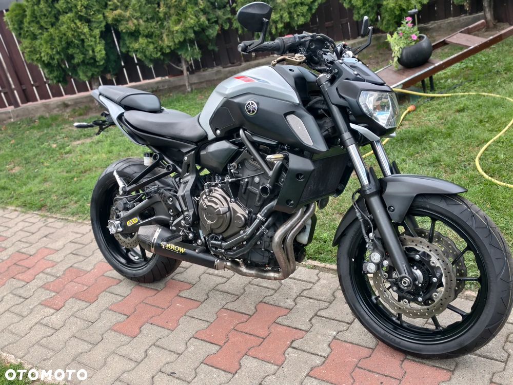 Yamaha MT - 1