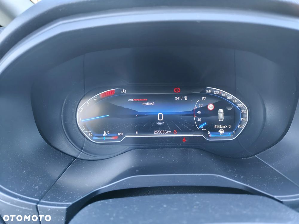 Ford S-Max - 11