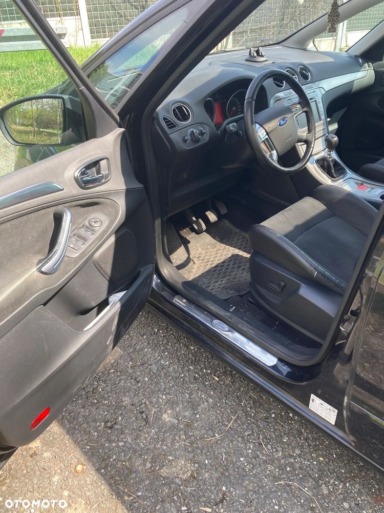 Ford S-Max ver-2-0-tdci-titanium - 10