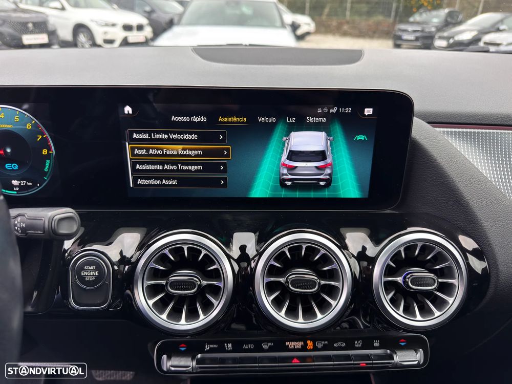 Mercedes-Benz GLA 250 e 8G-DCT Progressive - 28