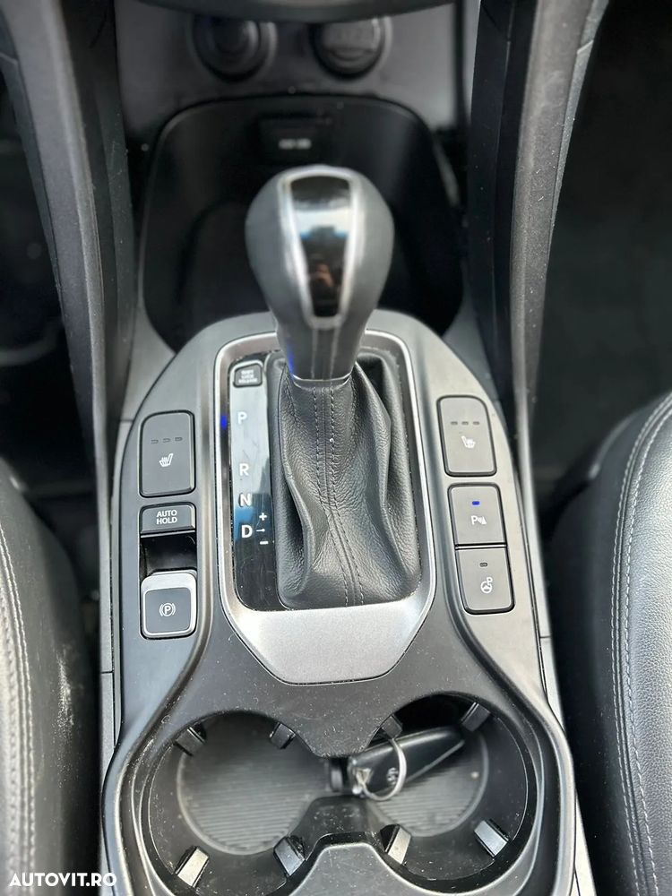 Hyundai Santa Fe 2.2 CRDi 4WD Automatik Premium - 14