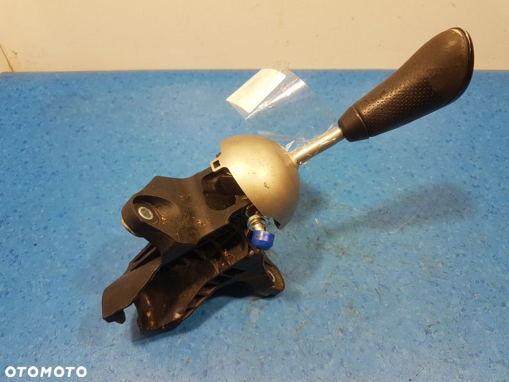 HONDA CIVIC VIII UFO 2.2 CTDi LEWAREK ZMIANY BIEGÓW - 4