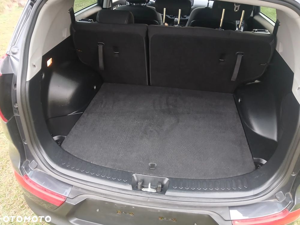 Kia Sportage 1.7 CRDI 2WD ISG Dream-Team Edition - 15