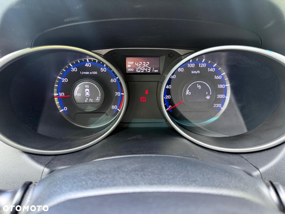 Hyundai ix35 1.6 2WD blue Style - 16